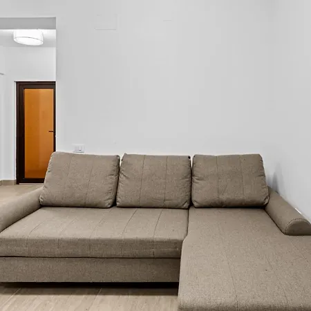 Apartament Near The In Mamaia Nord